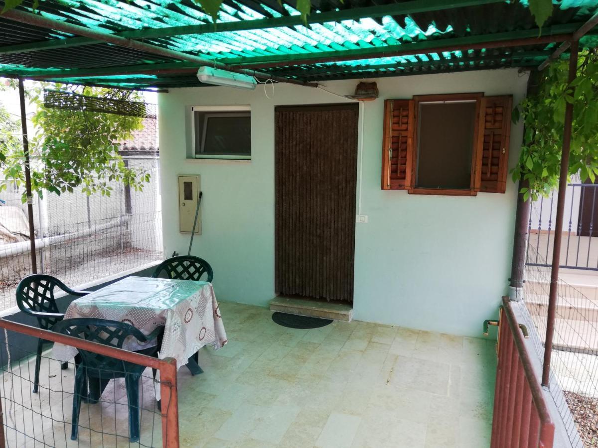 Apartments Ana Pogana Punta Križa 外观 照片
