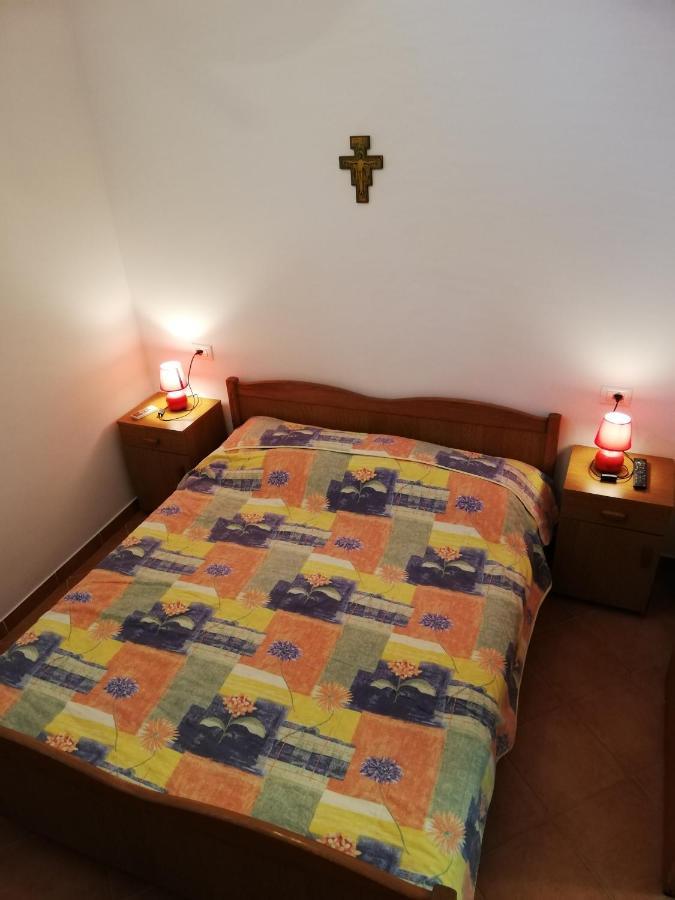 Apartments Ana Pogana Punta Križa 外观 照片