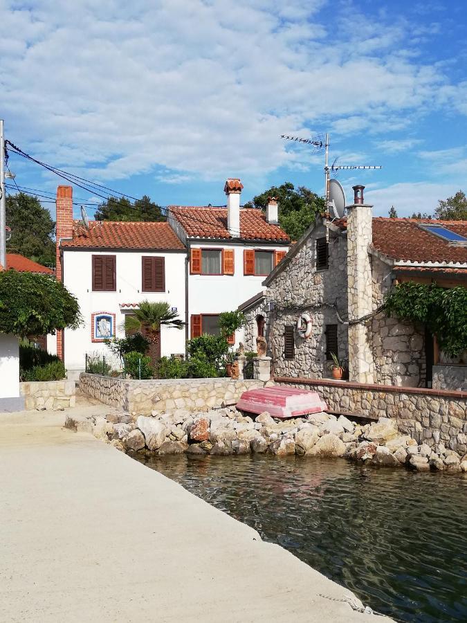 Apartments Ana Pogana Punta Križa 外观 照片